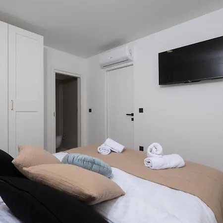 Luxury Rooftop Escape Duplex Lägenhet *