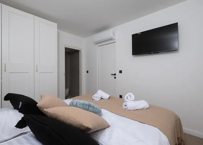 Luxury Rooftop Escape Duplex Lägenhet *