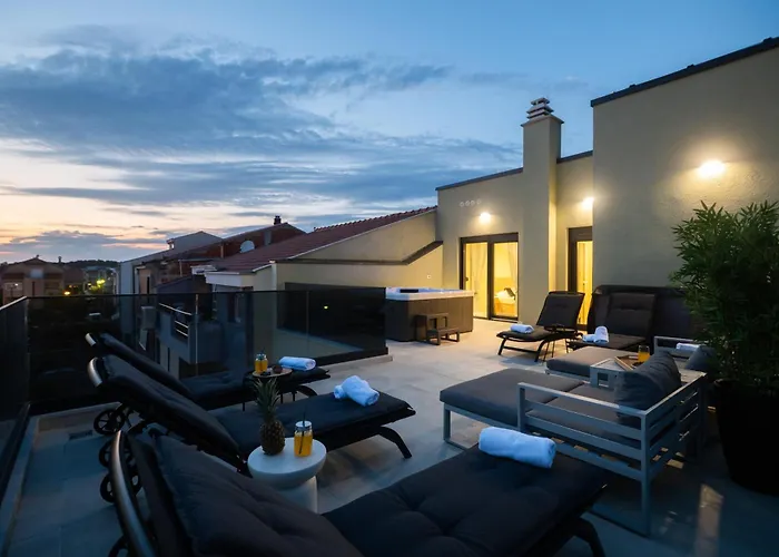 Luxury Rooftop Escape Duplex Zadar