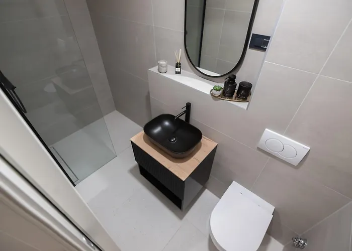 Luxury Rooftop Escape Duplex Lägenhet *