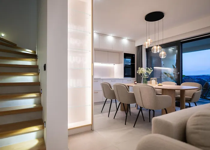 Luxury Rooftop Escape Duplex Appartement