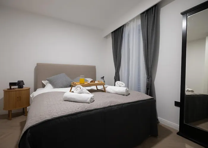 Lägenhet Luxury Rooftop Escape Duplex Zadar