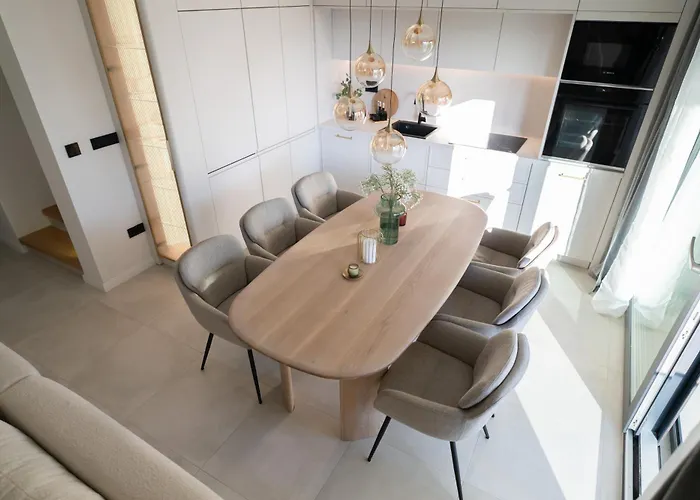 Luxury Rooftop Escape Duplex *