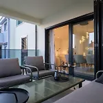 Apartman Luxury Rooftop Escape Duplex Zára
