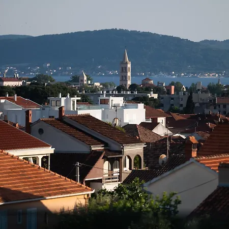 Luxury Rooftop Escape Duplex Apartman