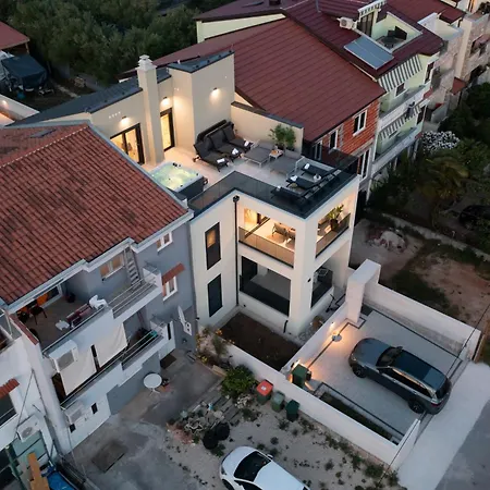 Luxury Rooftop Escape Duplex